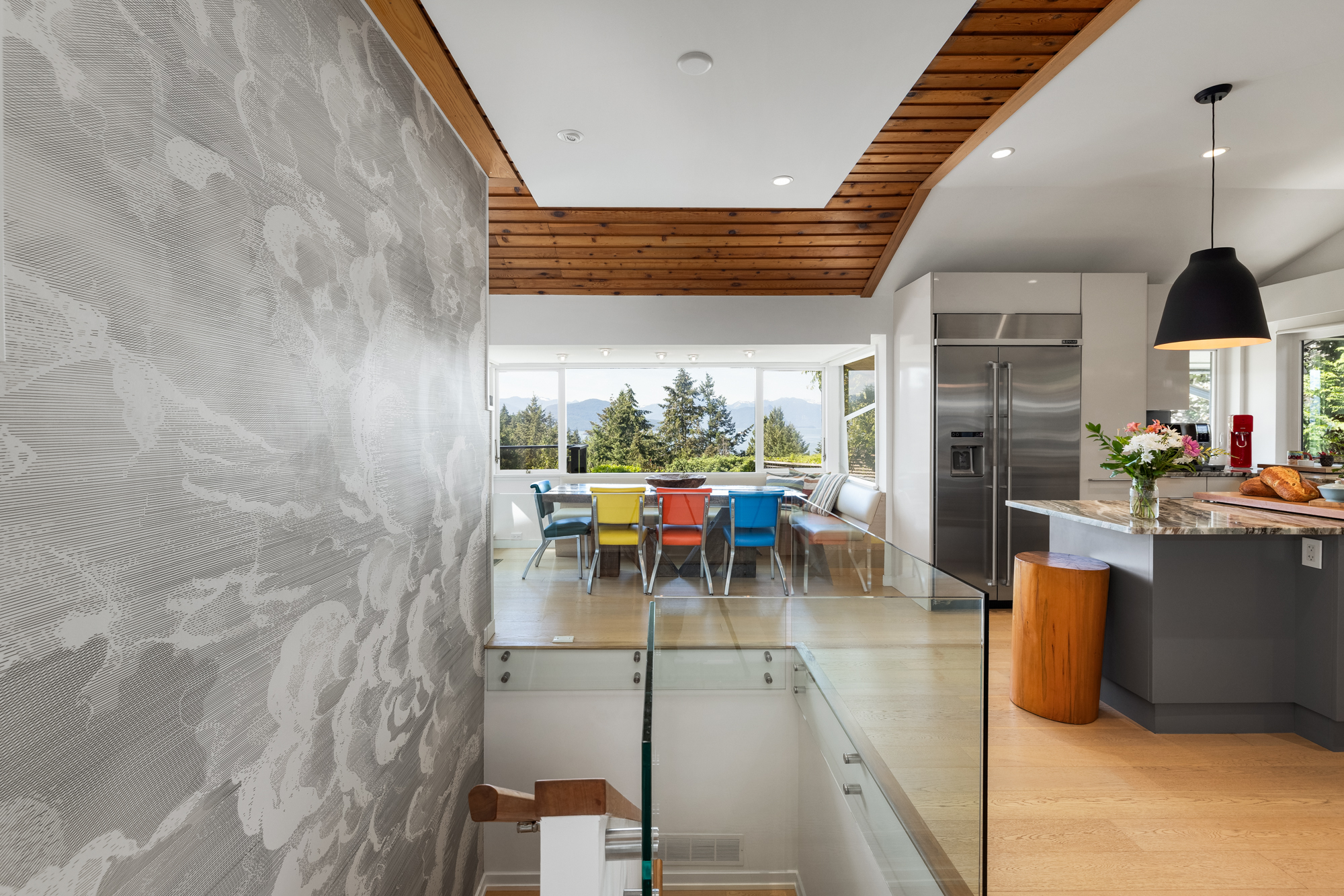 6485 Madrona Crescent